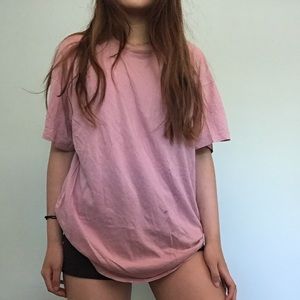 pink top